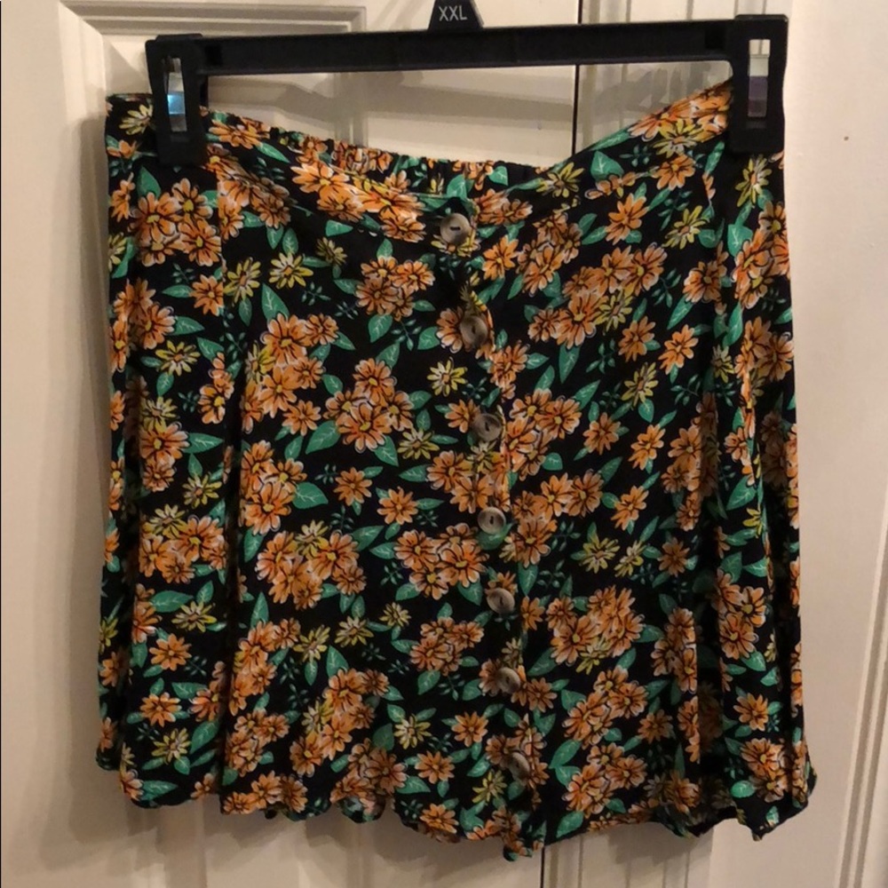 LA Hearts skirt